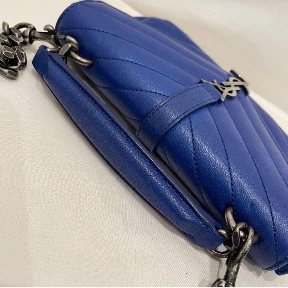 Yves Saint Laurent Blue Quilted Leather Crossbody Bag - Picture 6 of 10